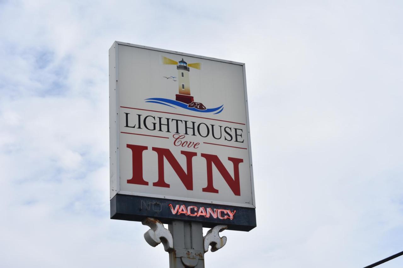 Lighthouse Cove Hotel