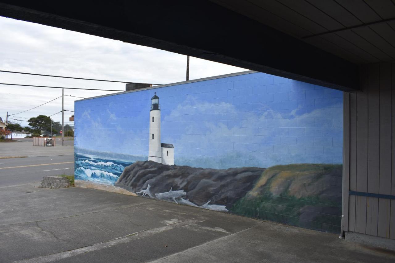 Lighthouse Cove 5*